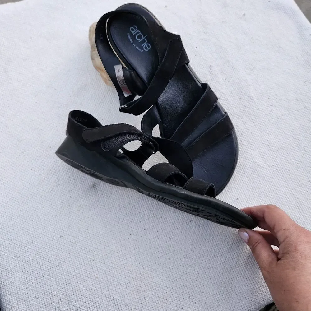 Arche strappy suede comfort sandals black